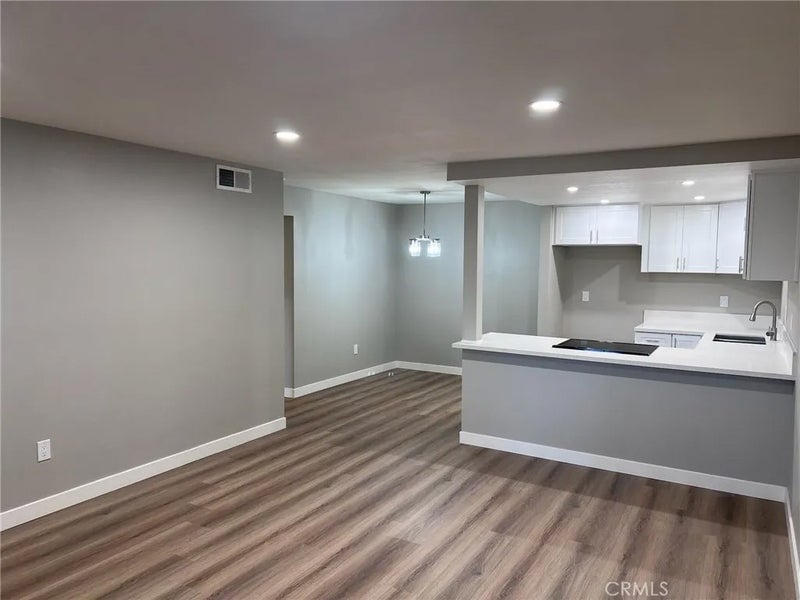 3054 Associated Road 20