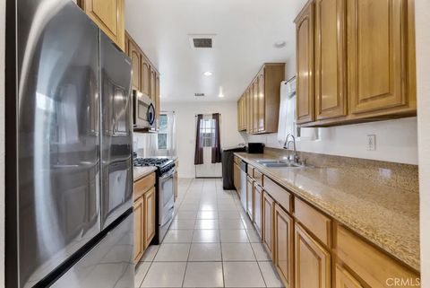 Tiny photo for 14962 Genoa St, Sylmar, CA 91342 (MLS # SR26067275)