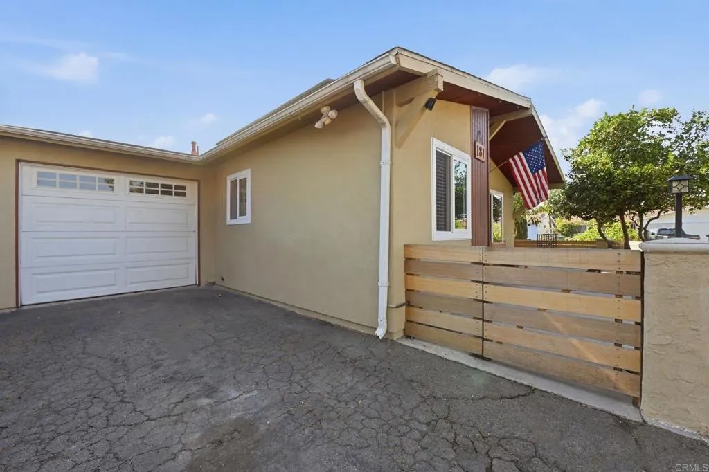 181 Magdalena Drive