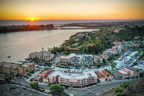 Photo of 4705 Marina Dr #10, Carlsbad, CA 92008 (MLS # NDP2601301)