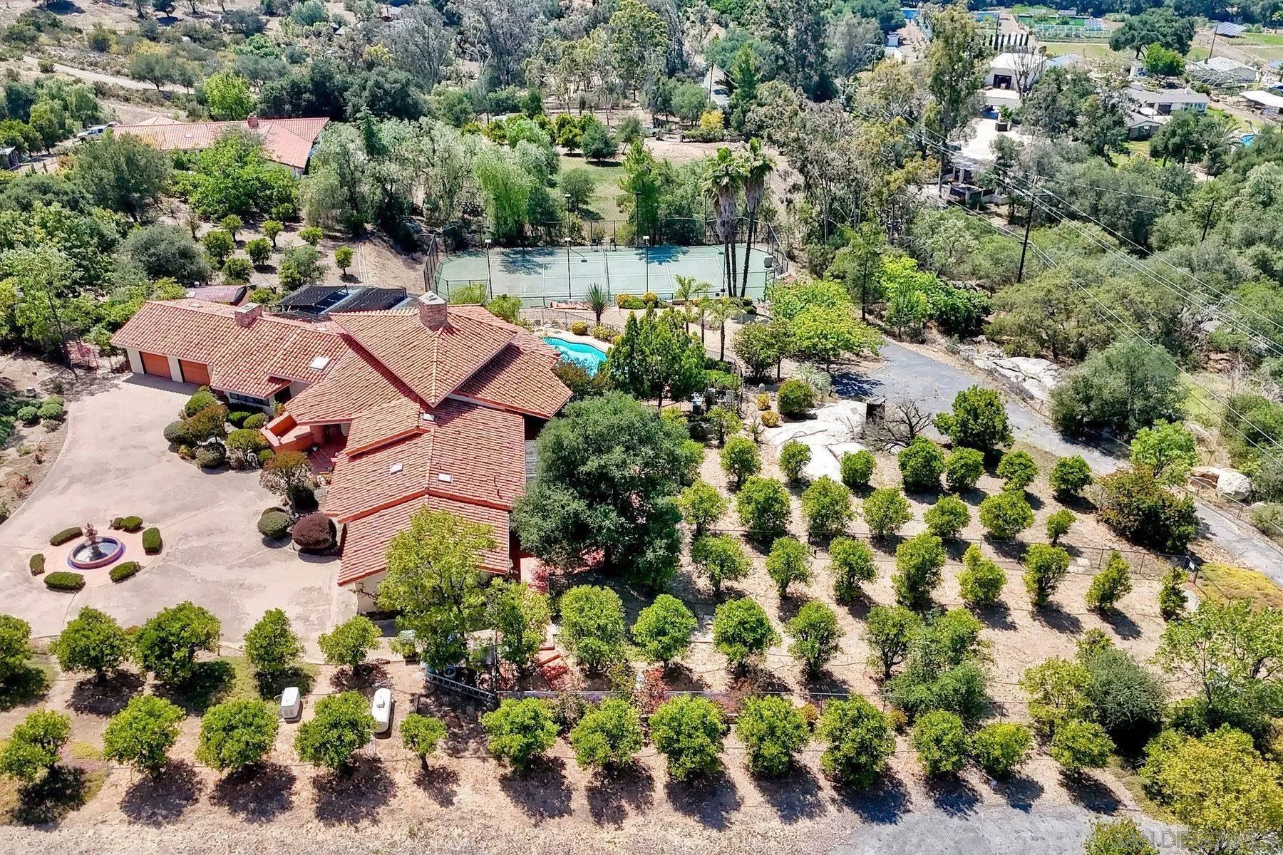 30458 Cool Valley Highlands Road