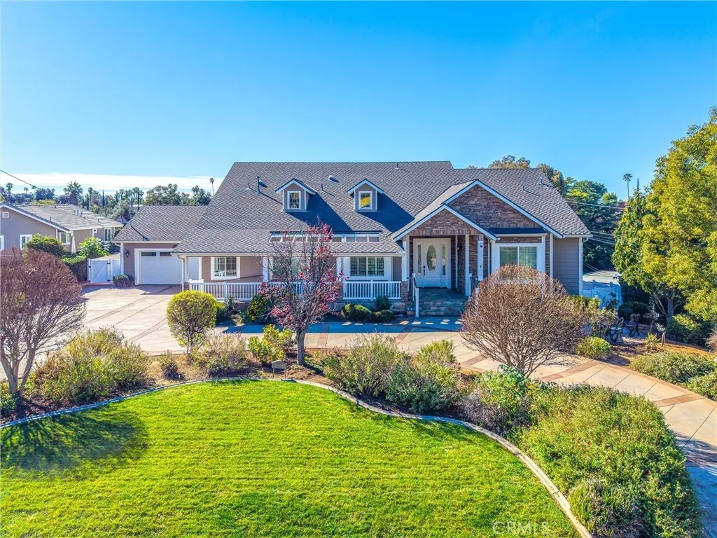 31027 E Sunset Drive North