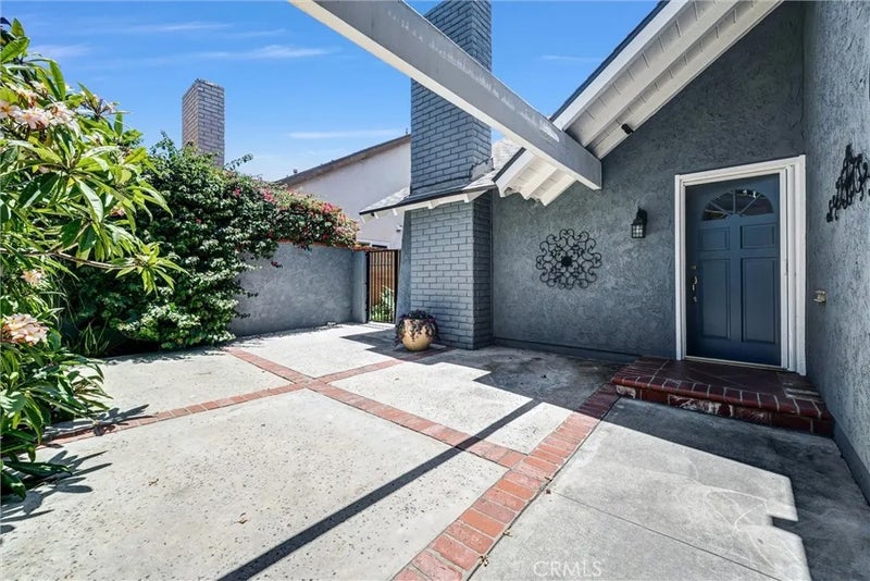 6598 Reefton