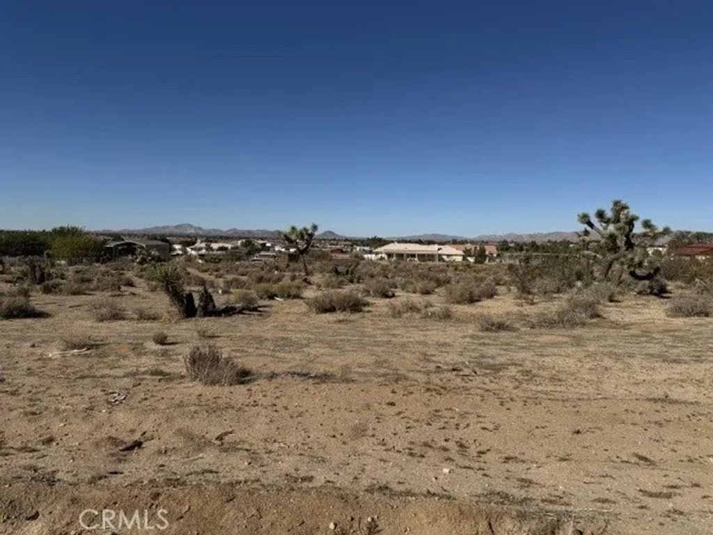Photo of 21866 Ocotillo, Apple Valley, CA 92308 (MLS # HD26109860)