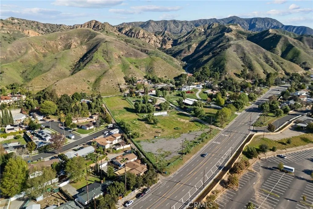 0 Foothill