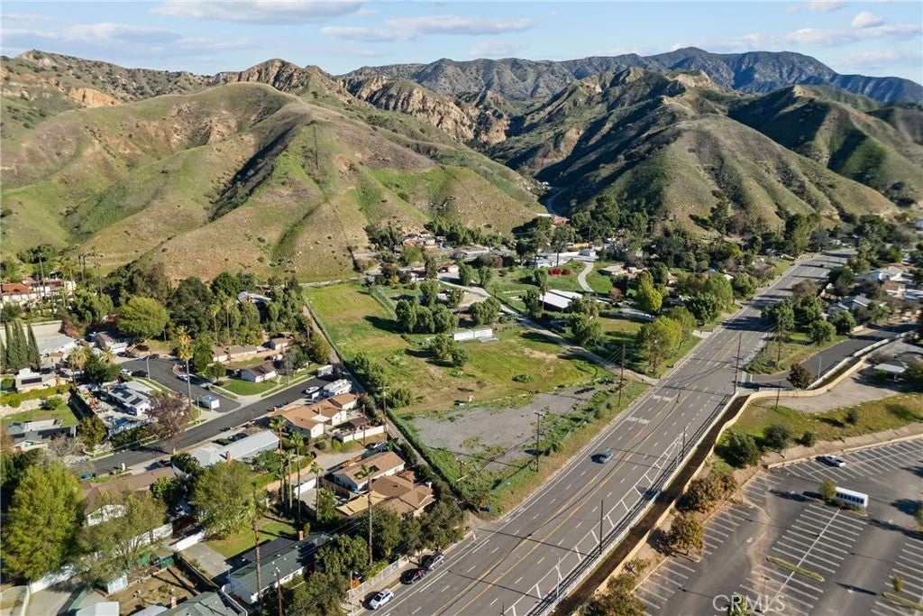 0 Foothill