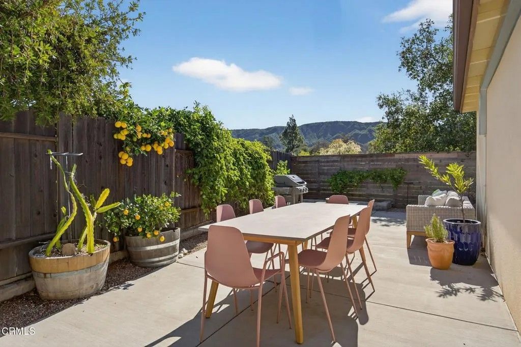 Photo of 1309 Gregory Street, Ojai, CA 93023 (MLS # V1-34497)