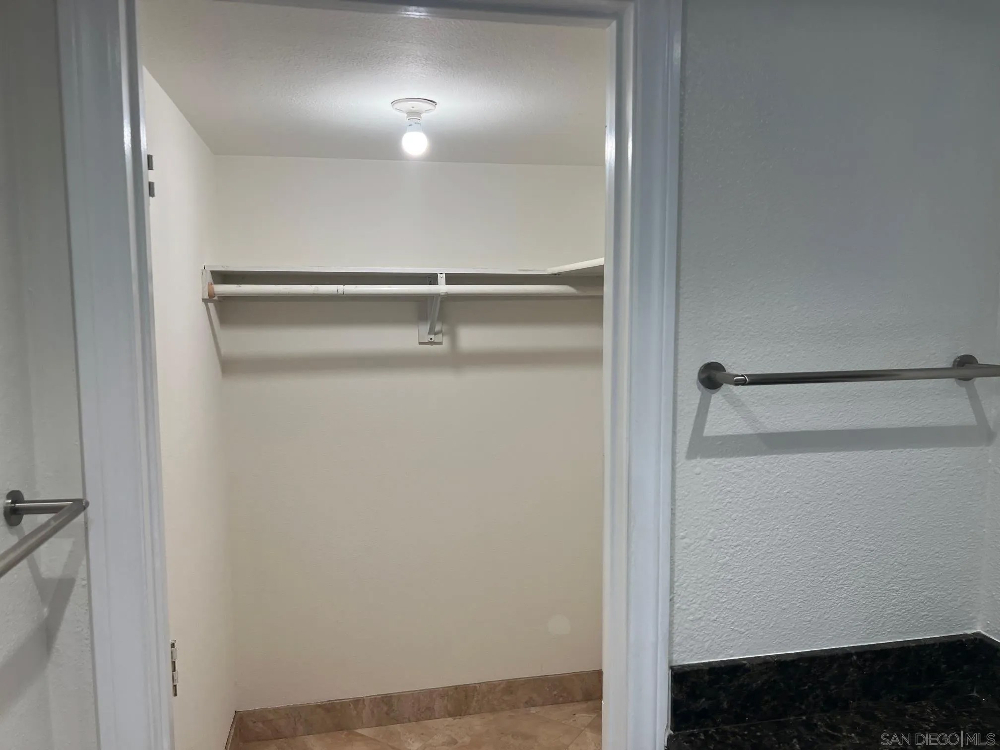 1260 Cleveland Ave. D111