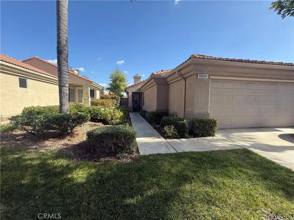 Photo of 40600 Corte Albara, Murrieta, CA 92562 (MLS # SW25273157)
