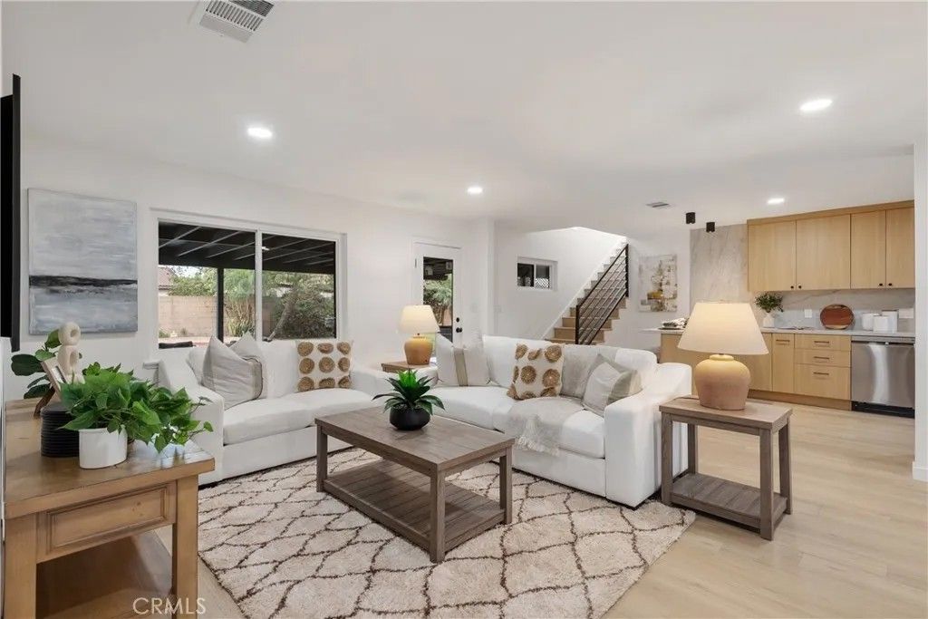 Photo of 1921 W Clearbrook Ln, Anaheim, CA 92804 (MLS # WS26020826)