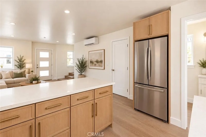 7595 Santa Ysabel