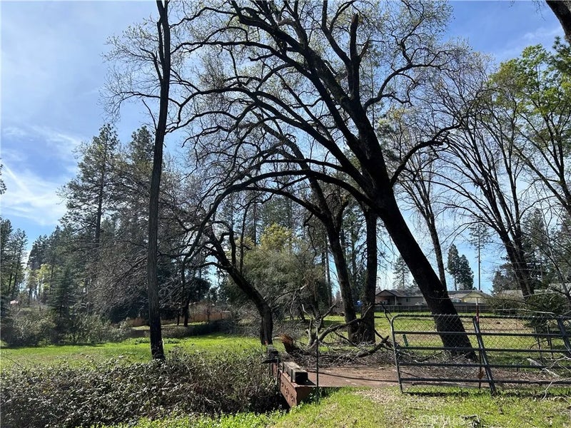 1650 Meadowbrook
