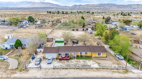 Tiny photo for 8806 E Avenue T14, Littlerock, CA 93543 (MLS # DW25238147)