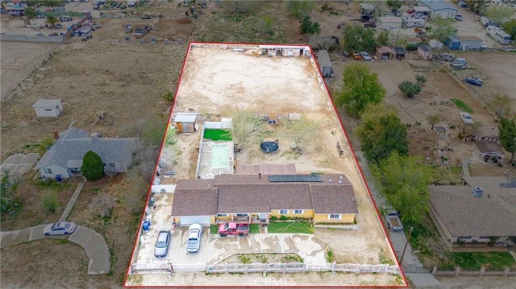 8806 E Avenue T14