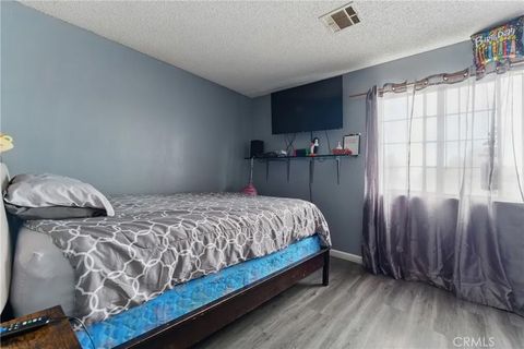 Tiny photo for 8806 E Avenue T14, Littlerock, CA 93543 (MLS # DW25238147)