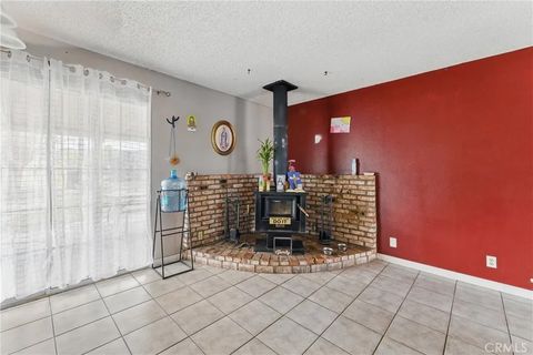 Tiny photo for 8806 E Avenue T14, Littlerock, CA 93543 (MLS # DW25238147)