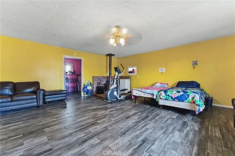 Tiny photo for 8806 E Avenue T14, Littlerock, CA 93543 (MLS # DW25238147)