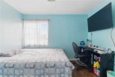 Tiny photo for 8806 E Avenue T14, Littlerock, CA 93543 (MLS # DW25238147)