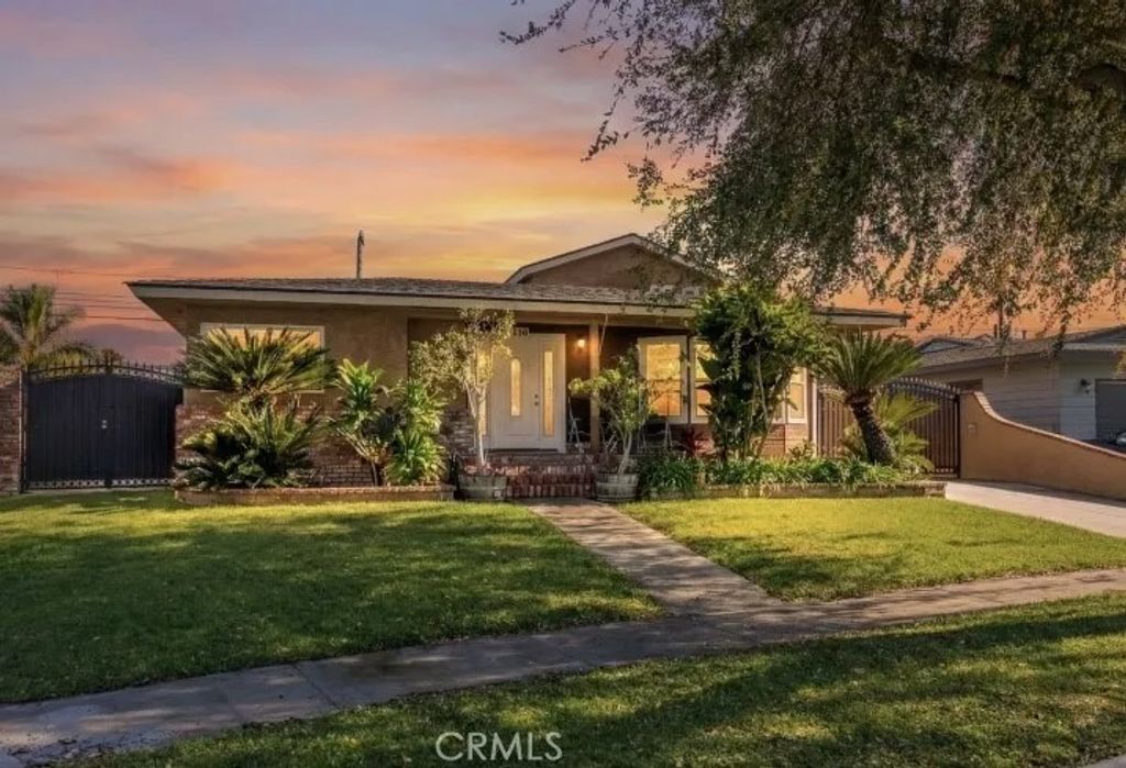 Photo of 2330 Josie Avenue, Long Beach, CA 90815 (MLS # PW25186478)