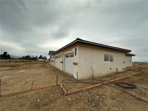 Tiny photo for 6610 Rancho Road, Phelan, CA 92371 (MLS # HD25259054)