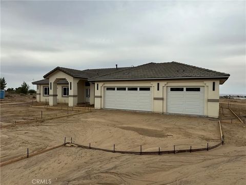 Tiny photo for 6610 Rancho Road, Phelan, CA 92371 (MLS # HD25259054)