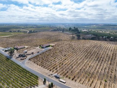 Tiny photo for 8375 Magdalena Drive, San Miguel, CA 93451 (MLS # NS25190028)