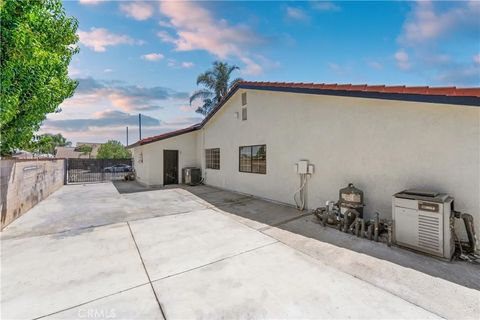 Tiny photo for 9504 Lemon Ave, Rancho Cucamonga, CA 91737 (MLS # PW25272973)