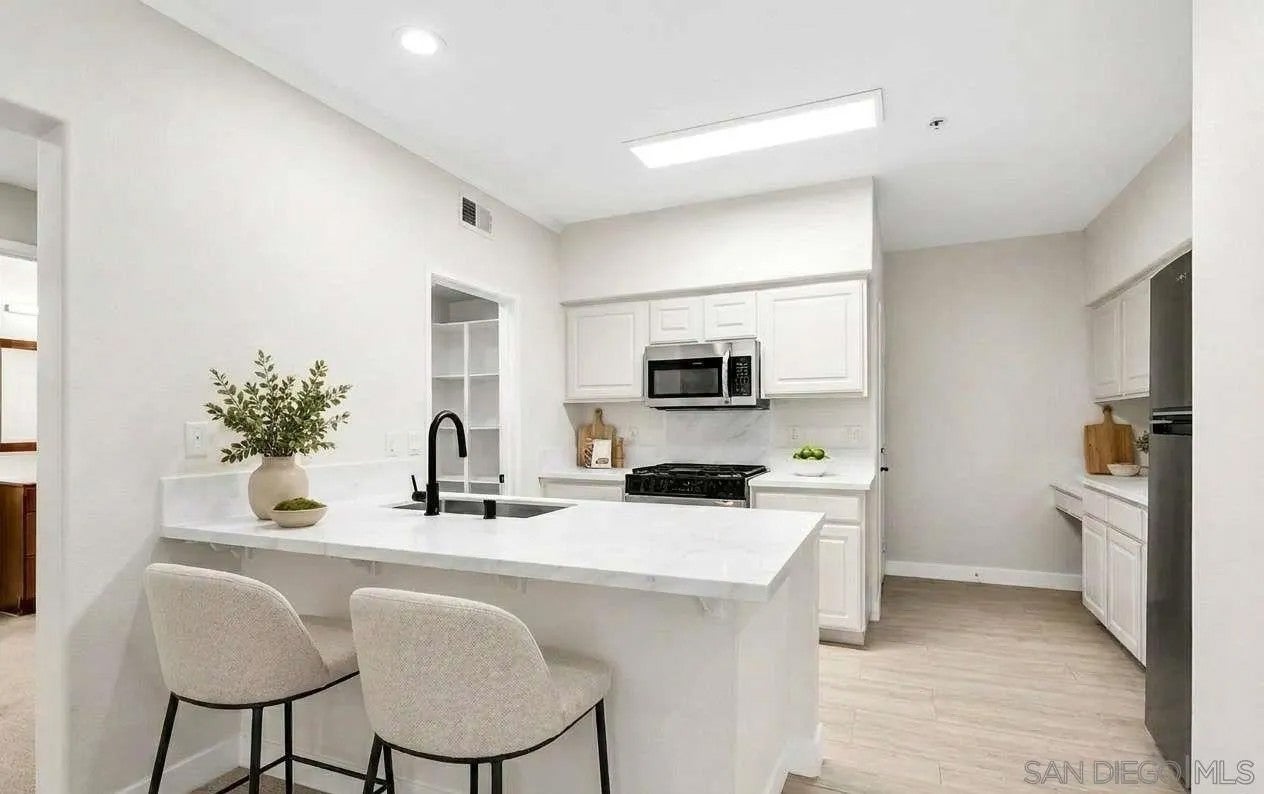 10848 Scripps Ranch Blvd 205