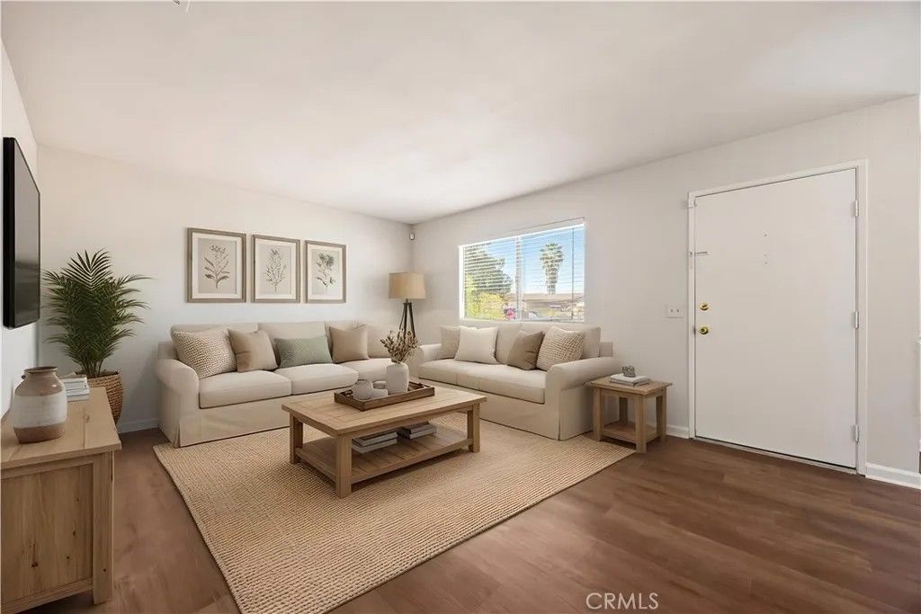 Photo of 1931 Calle Arboleda, Hemet, CA 92545 (MLS # SW26066062)