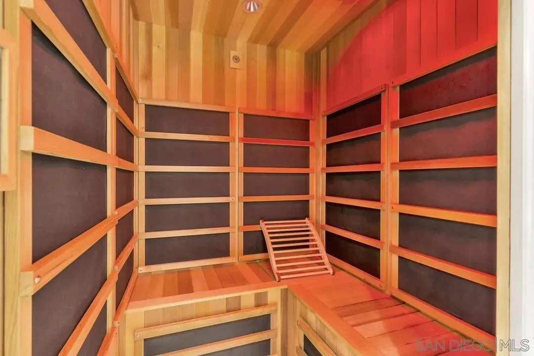 Corondo, California 92118, United States, 3 Bedrooms Bedrooms, ,4 BathroomsBathrooms,Residential,Active,139305