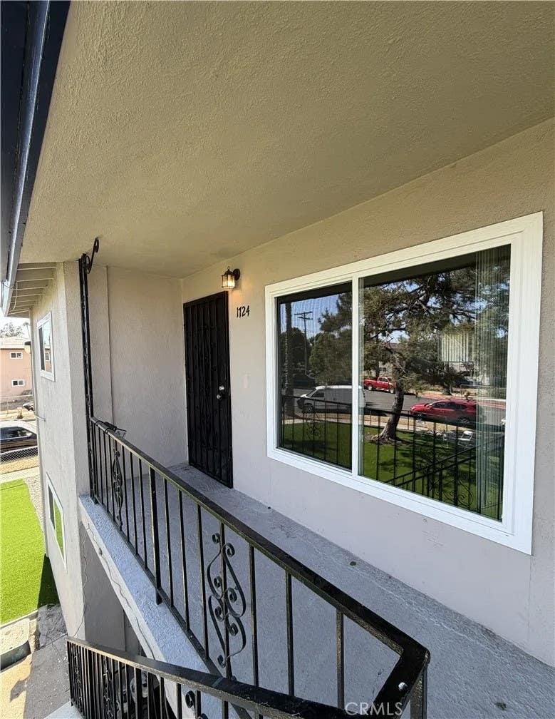 Photo of 1724 Crofton Lane, Escondido, CA 92027 (MLS # SW26014163)