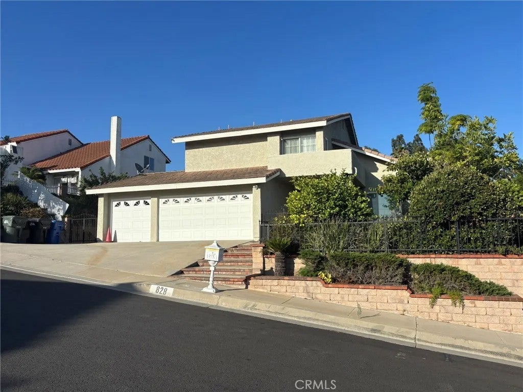 828 Adelita Street