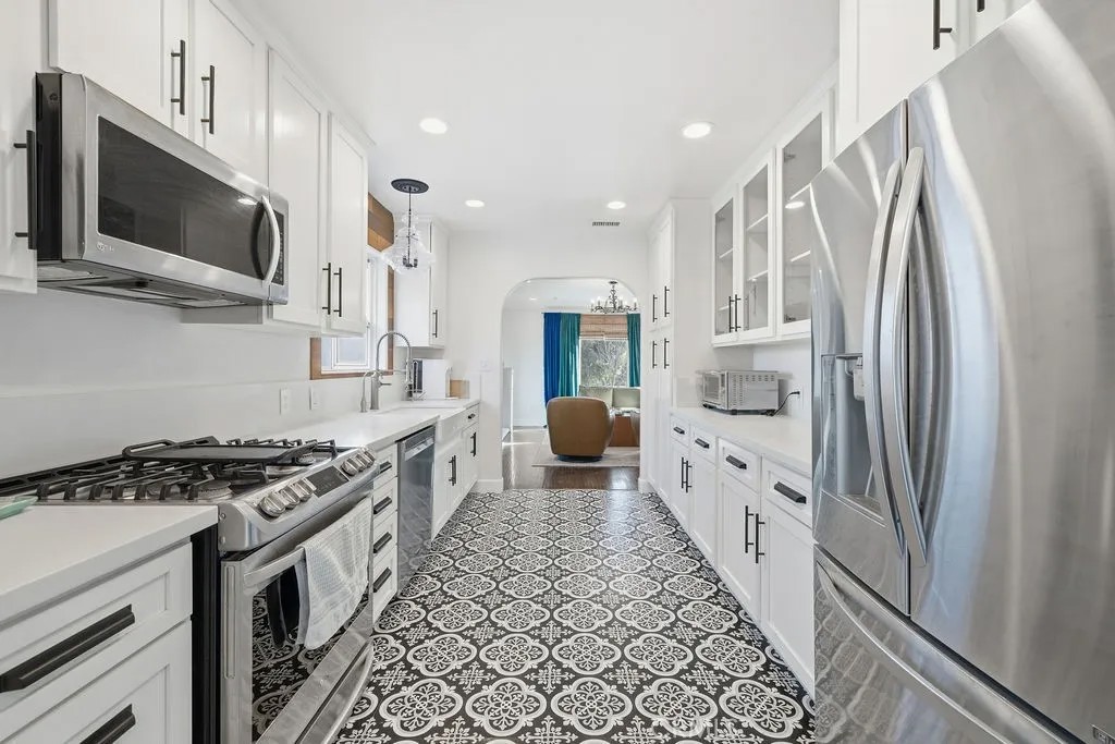 16070 Baker Canyon