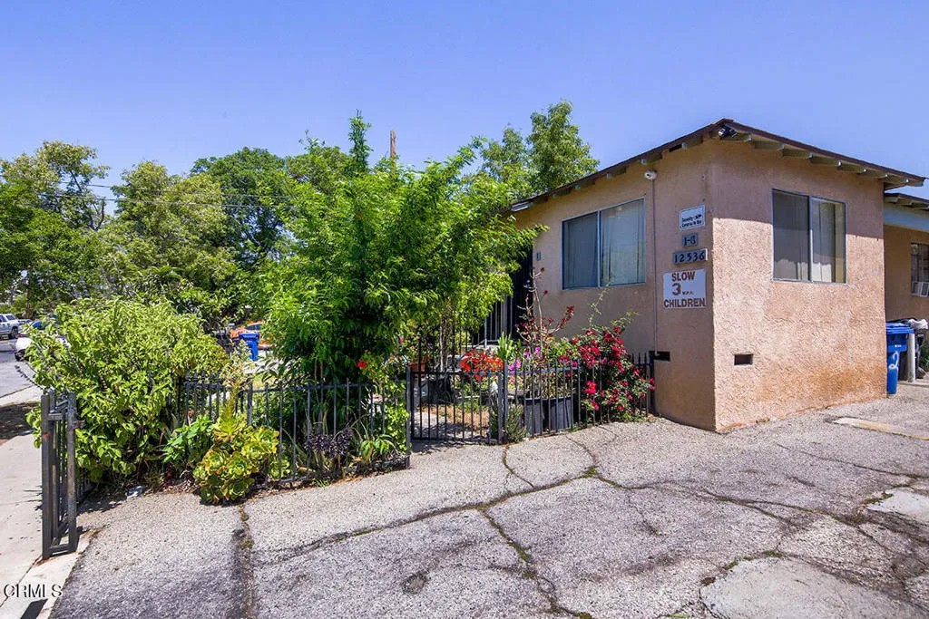 12528 Bradley Avenue