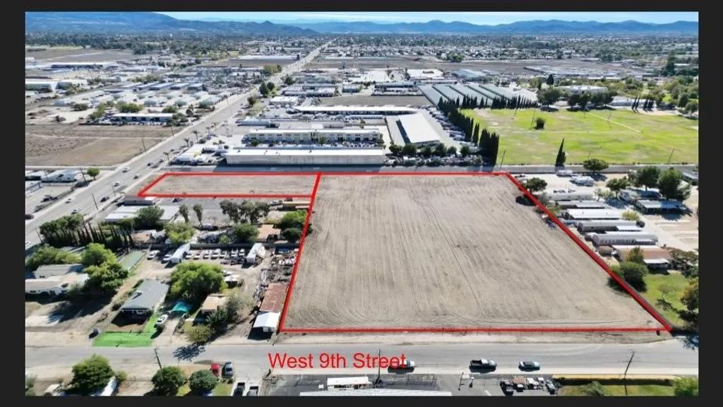 Photo of 1060 S State, San Jacinto, CA 92583 (MLS # TR25217122)