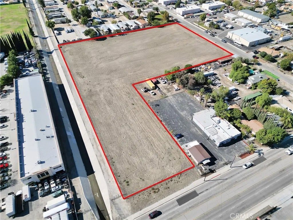 Photo of 1060 S State, San Jacinto, CA 92583 (MLS # TR25217122)