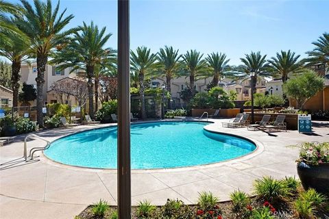 Tiny photo for 44989 Bellflower Lane, Temecula, CA 92592 (MLS # SW25242912)