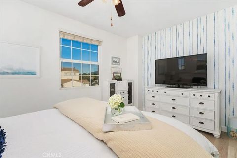 Tiny photo for 44989 Bellflower Lane, Temecula, CA 92592 (MLS # SW25242912)