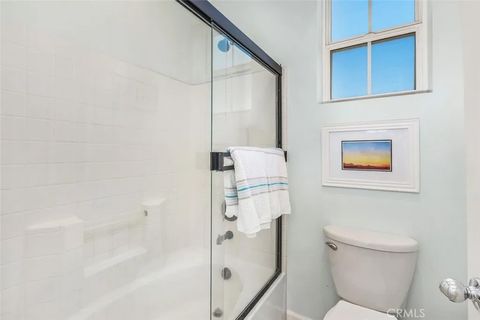 Tiny photo for 44989 Bellflower Lane, Temecula, CA 92592 (MLS # SW25242912)