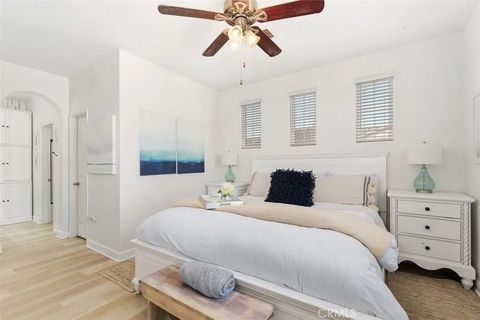 Tiny photo for 44989 Bellflower Lane, Temecula, CA 92592 (MLS # SW25242912)