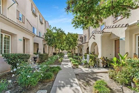 Tiny photo for 44989 Bellflower Lane, Temecula, CA 92592 (MLS # SW25242912)