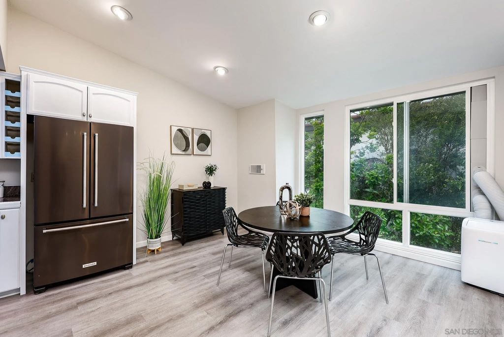 Photo of 2406 Altisma Way #A, Carlsbad, CA 92009 (MLS # 260007603)