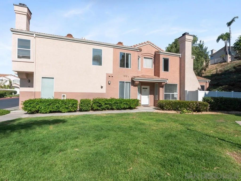 Photo of 417 Sanibelle Circle #91, Chula Vista, CA 91910 (MLS # 260007115)