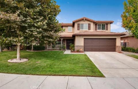 Photo of 38305 Encanto RD, Murrieta, CA 92563 (MLS # SW26177111)