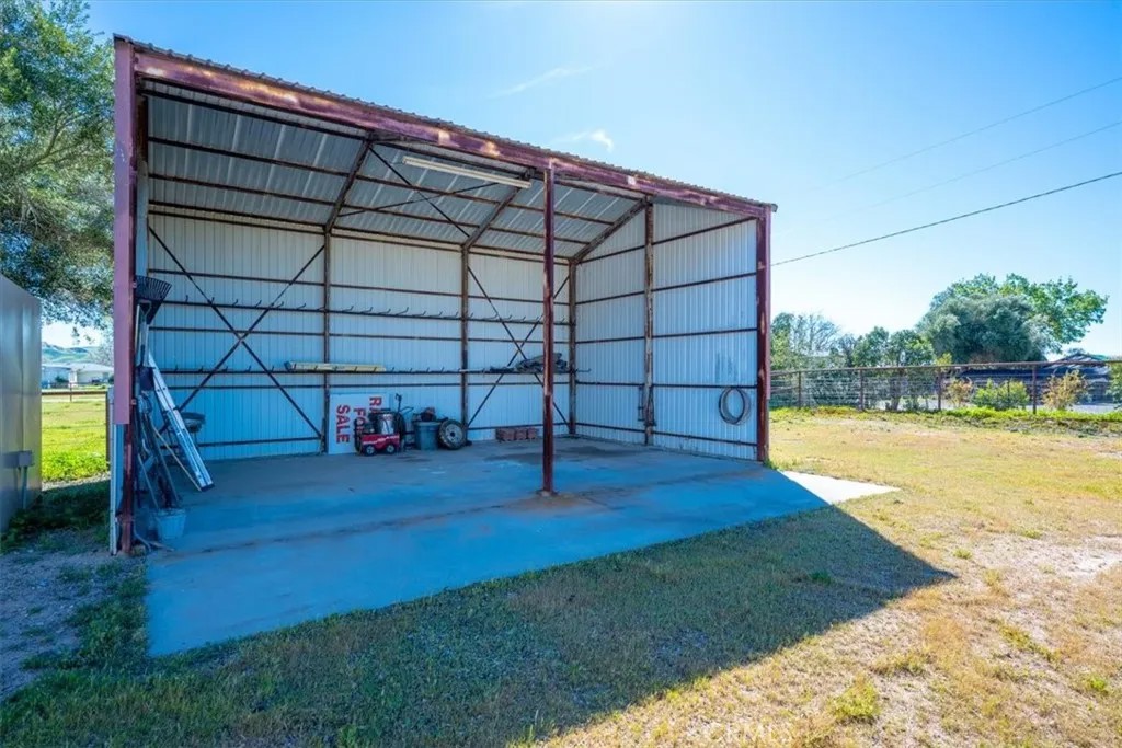 2100 Starkey Road