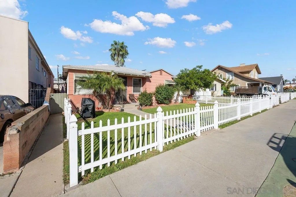 Photo of 4666-70 Oregon St, San Diego, CA 92116 (MLS # 260004403)