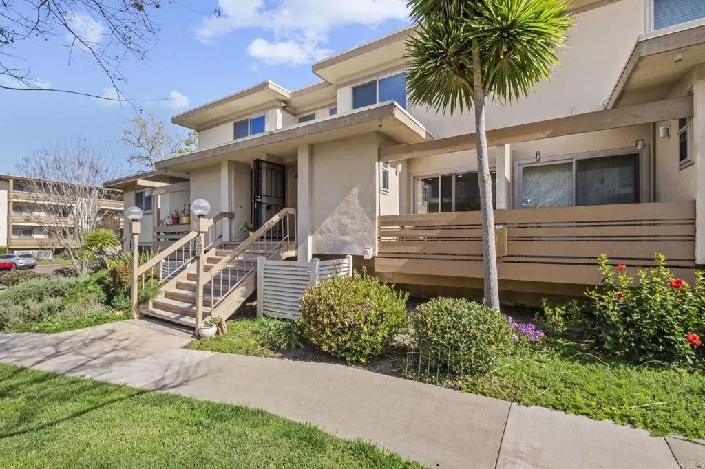 Photo of 2658 Worden Street #223, San Diego, CA 92110 (MLS # NDP2602580)