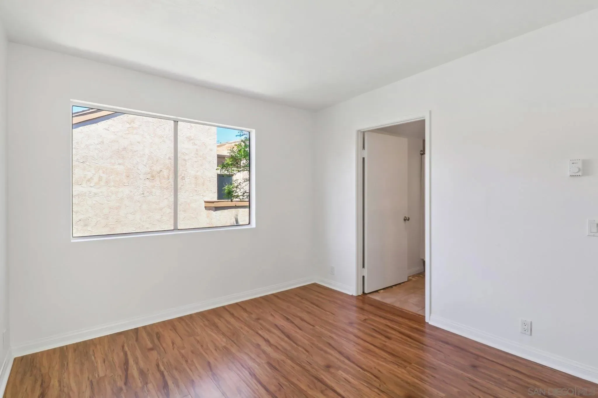 La Jolla, California 92037, United States, 2 Bedrooms Bedrooms, ,3 BathroomsBathrooms,Residential,Active,182956