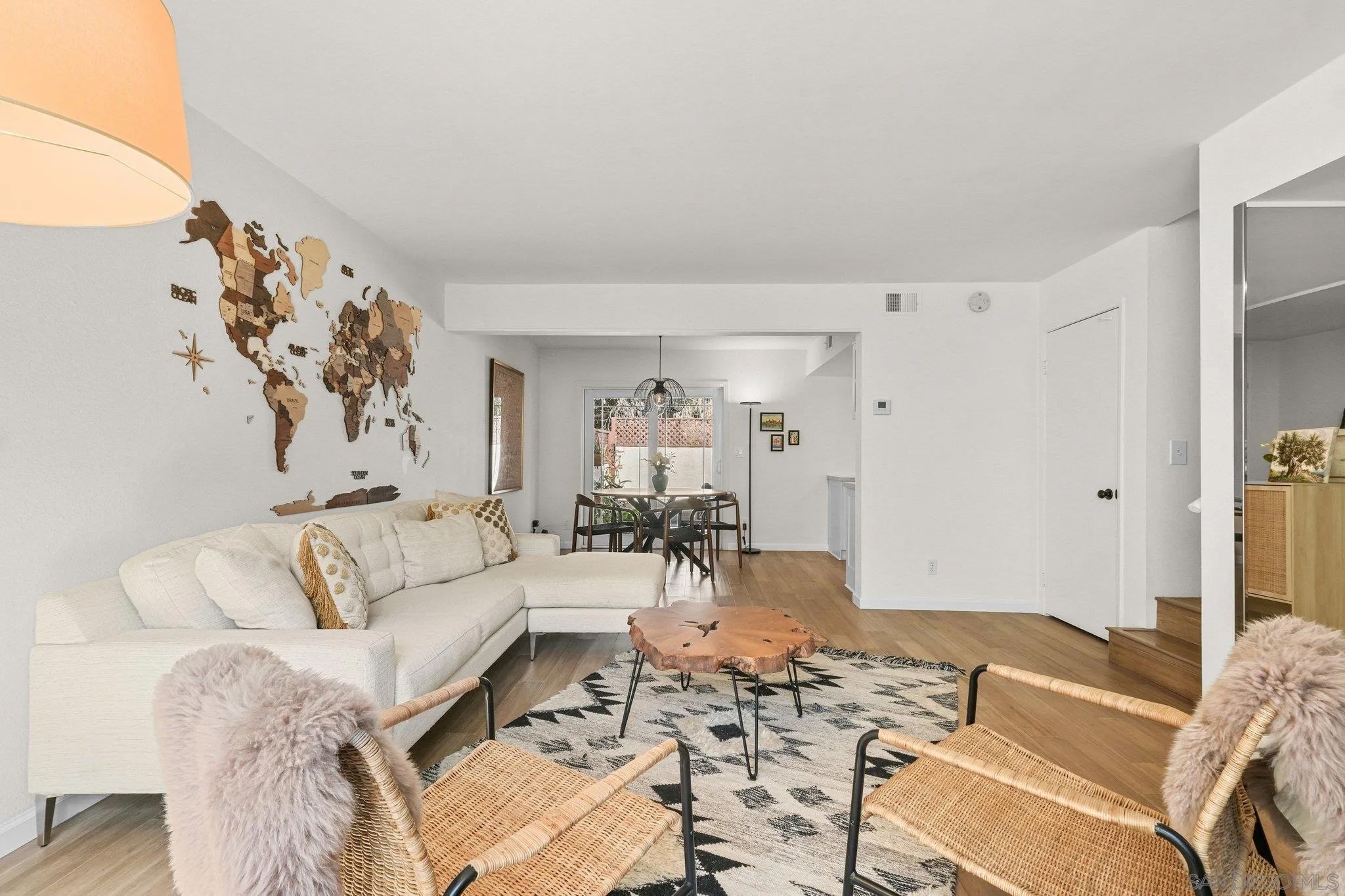 5430 Linda Vista 30