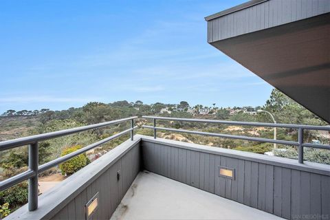 Tiny photo for 13621 Mercado Dr, Del Mar, CA 92014 (MLS # 250042604)